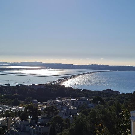 T2 Hyeres 5 Personnes Apartman Kültér fotó